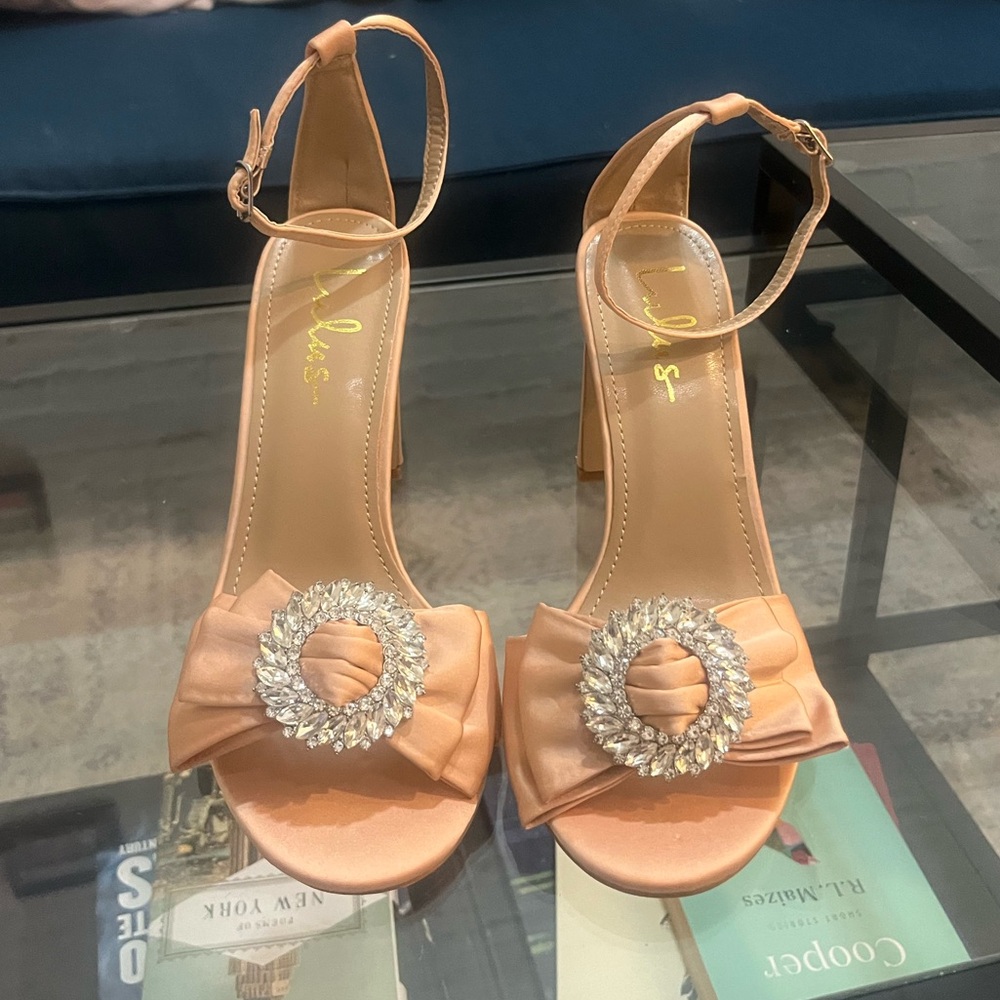 Lulus Pink Satin and Rhinestone Pumps (NEVER WORN!)